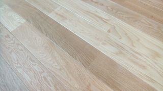 ¥ê¥Õ¥ê¡¼¥ª¡¼¥¯¡¡£±£´