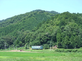 ���ݰ����