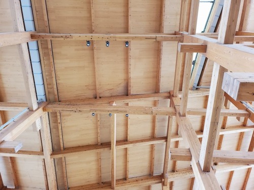 �������