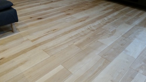 ��������С�������̵������ʪ���ֹ�150N����