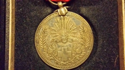 �ͤˤĤ��ƣ�