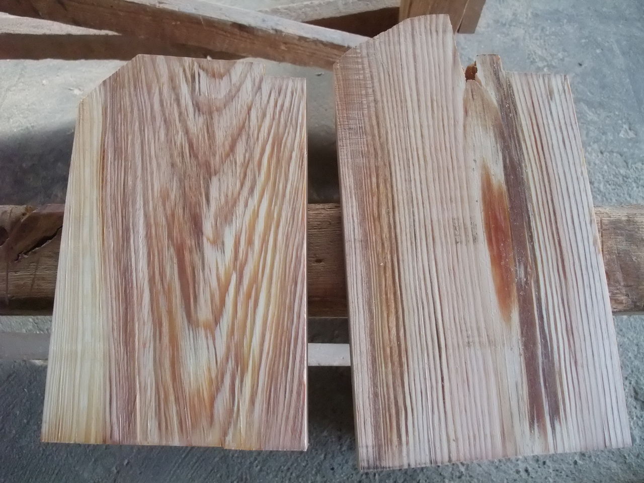 希少　肥松、油分多すぎ、300x105x72ミリ　ペンブランク ペン素材 C518 2025年最新肥松の人気アイテム - メルカリ