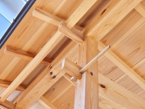 ÆüËܤΥ¯¥ê¥Ç¥Ã¥¤È¼ê¹ï¤ßÃϾ¾¹½Â¤ºà¤È¥¹¥®Áꤸ¤ã¤¯¤ê¤Î²È£±