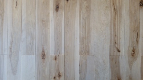 ��������С�������̵������ʪ���ֹ�150N����