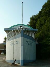 正面