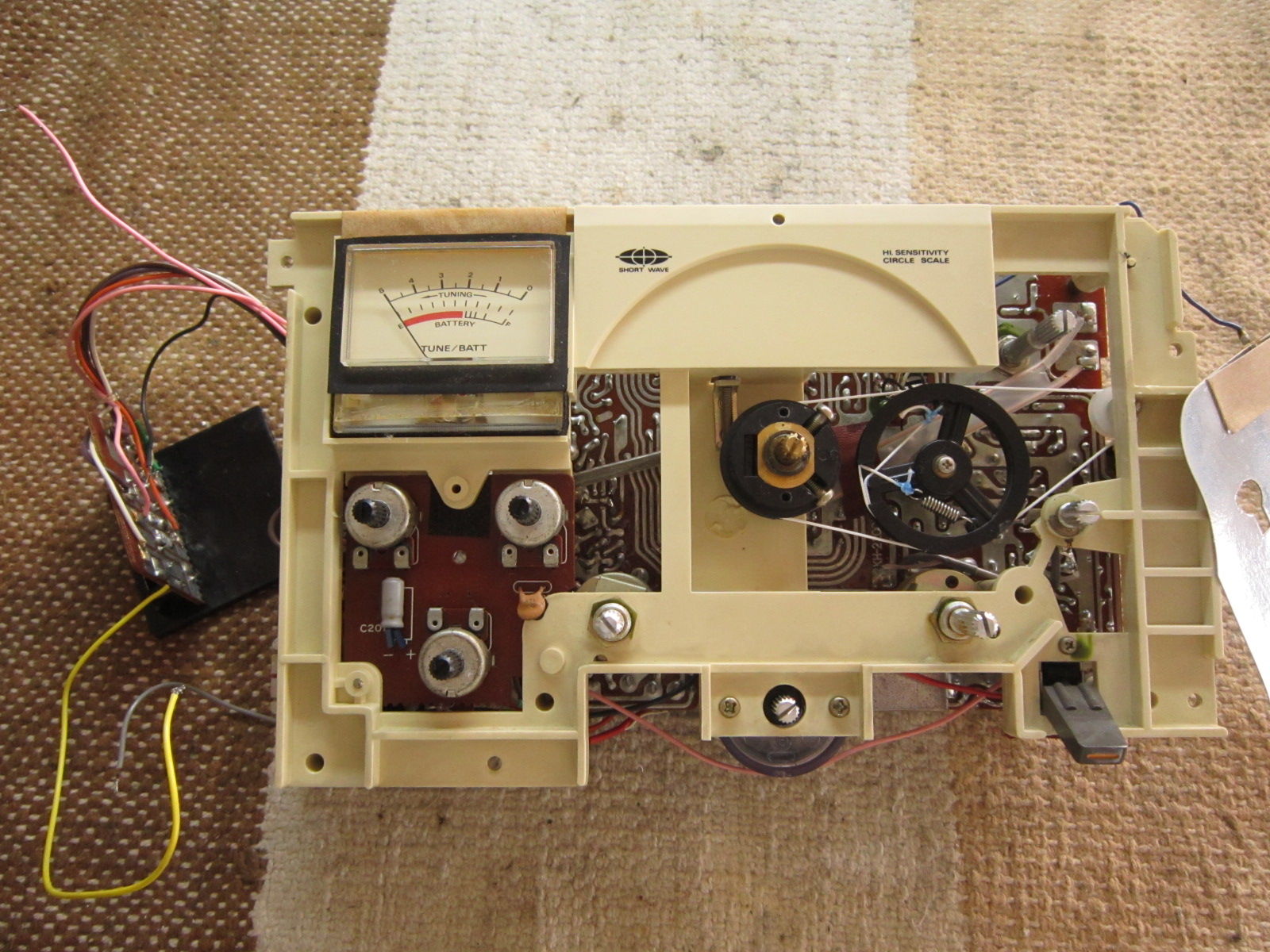 HITACHI SERGERAM KH-2200を直す。 : 田 舎 の 少 年 （jyagonowarashi）