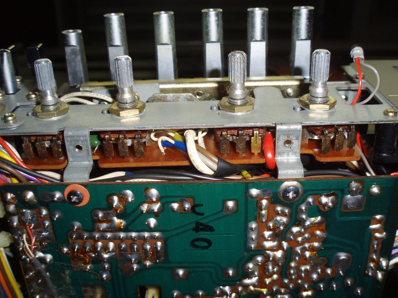 SONY CF-2700 ラジカセ　動作確認 CF-2700のメンテ2 : 田 舎 の 少 年 （jyagonowarashi）