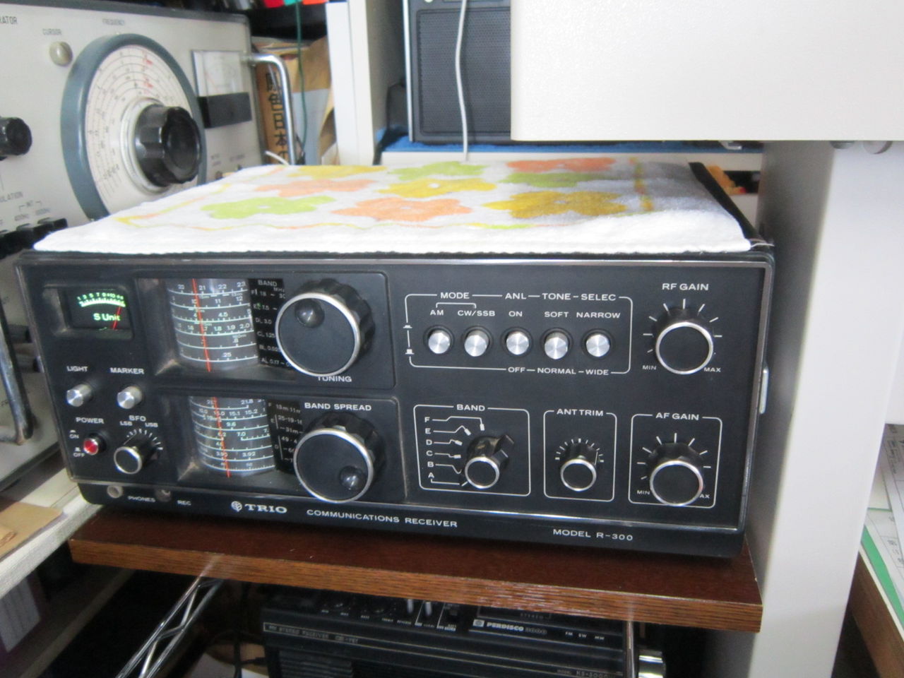 Лексус r 300