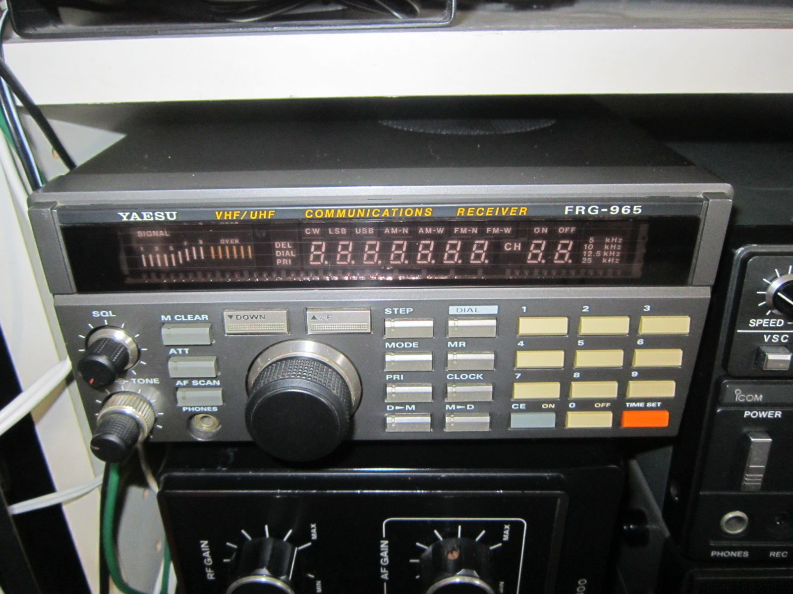 FRG-965をいじる。 : 田 舎 の 少 年 （jyagonowarashi）