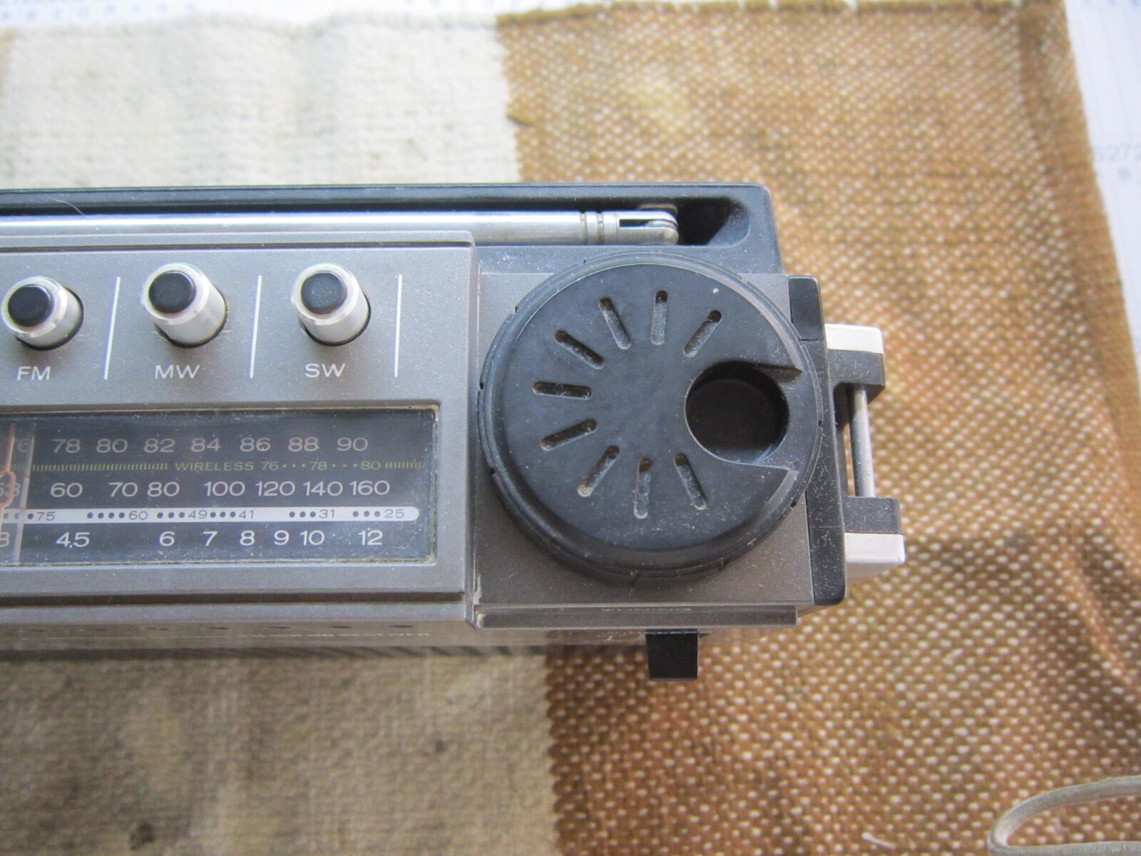 三菱トランジスタラジオFIC-304 Yahoo!オークション - 1008H 三菱 トランジスタ ラジオ FIC-304