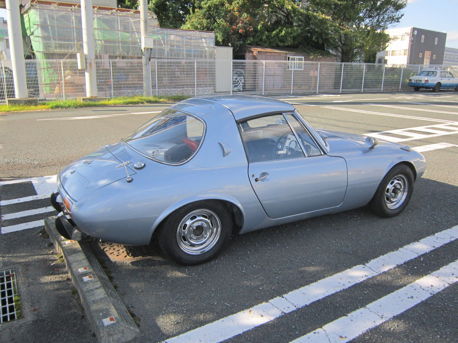 トヨタｓ800 三台目 田 舎 の 少 年 Jyagonowarashi