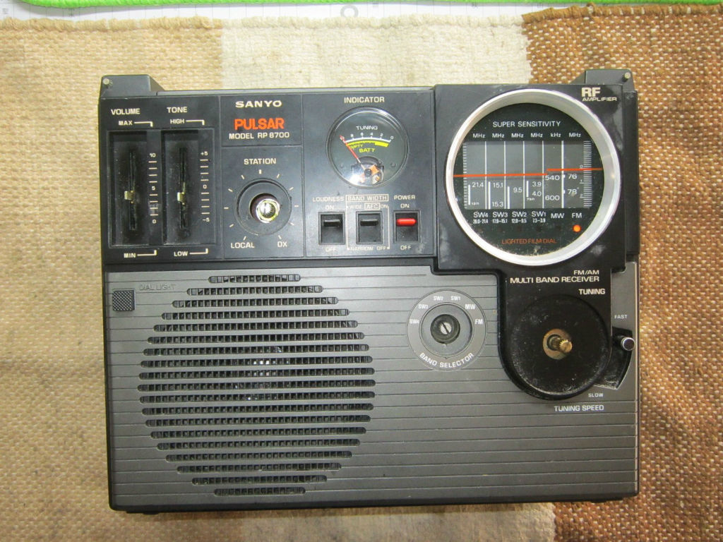 RP-8700を直す。（その1） : 田 舎 の 少 年 （jyagonowarashi）