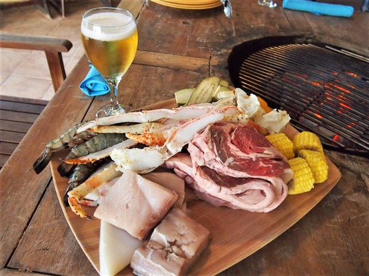 アウトリガーのビーチBBQ