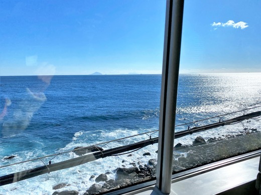 伊豆急 海岸線