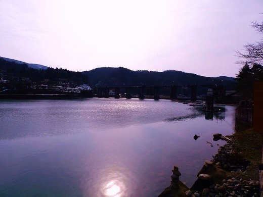 神通川　神三ダムの夕景