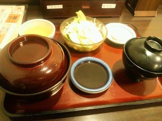 1000円グルメの旅 from 宇都宮 to 47都道府県