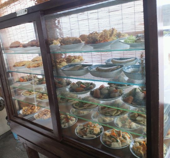 1000円グルメの旅 from 宇都宮 to 47都道府県