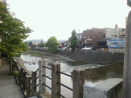 1000円グルメの旅 from 宇都宮 to 47都道府県