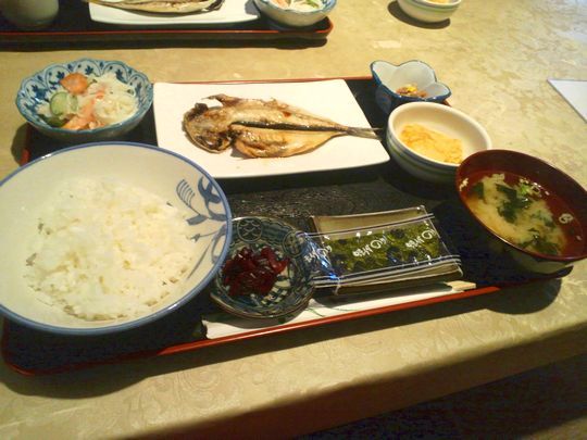 1000円グルメの旅 from 宇都宮 to 47都道府県