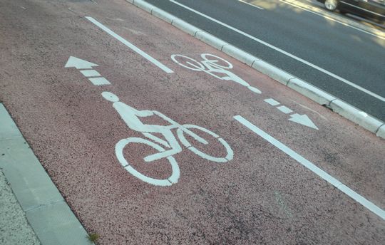 1000円グルメの旅 from 宇都宮 to 47都道府県