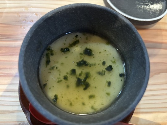 2025-03-08 09.57.51-2