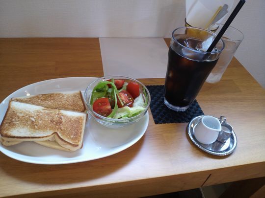 1000円グルメの旅 from 宇都宮 to 47都道府県