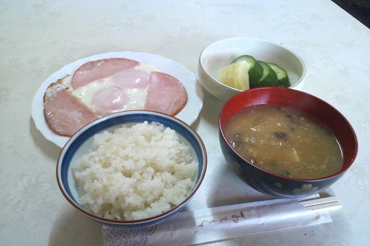 1000円グルメの旅 from 宇都宮 to 47都道府県