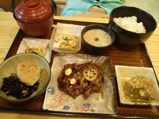 1000円グルメの旅 from 宇都宮 to 47都道府県