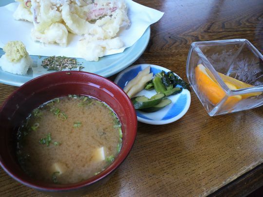 1000円グルメの旅 from 宇都宮 to 47都道府県