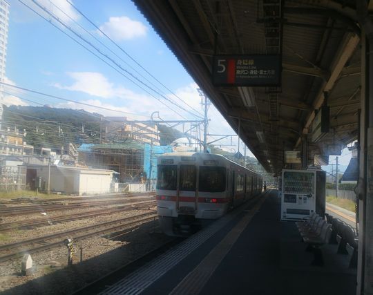 1000円グルメの旅 from 宇都宮 to 47都道府県