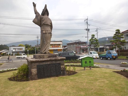 1000円グルメの旅　from 宇都宮　to 47都道府県
