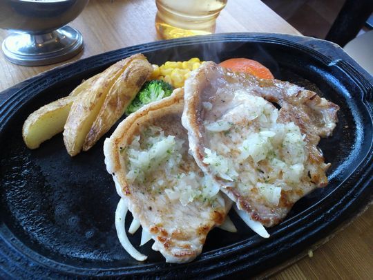 1000円グルメの旅 from 宇都宮 to 47都道府県