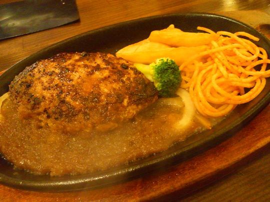 1000円グルメの旅 from 宇都宮 to 47都道府県