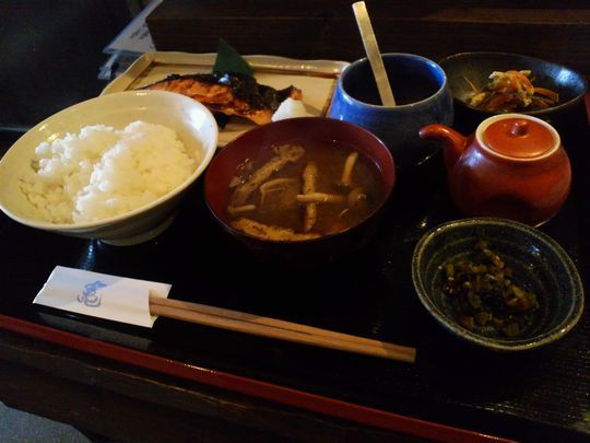 1000円グルメの旅 from 宇都宮 to 47都道府県