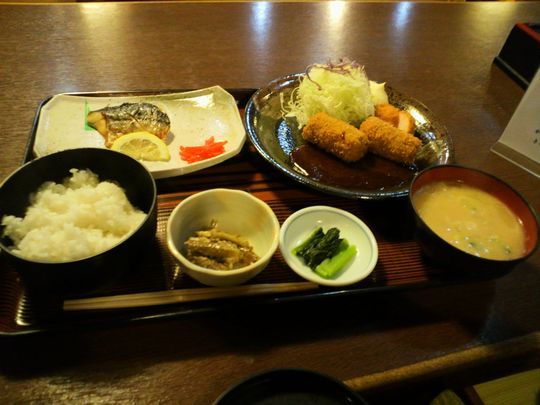 1000円グルメの旅　from 宇都宮　to 47都道府県