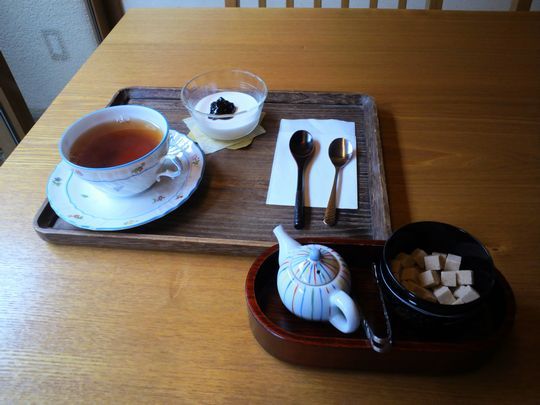 1000円グルメの旅 from 宇都宮 to 47都道府県