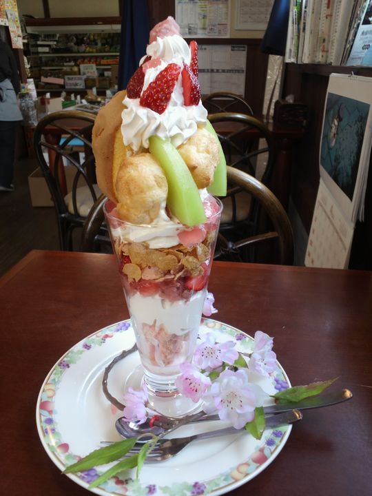 1000円グルメの旅 from 宇都宮 to 47都道府県