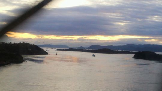 1000円グルメの旅 from 宇都宮 to 47都道府県