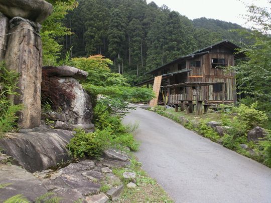 1000円グルメの旅 from 宇都宮 to 47都道府県