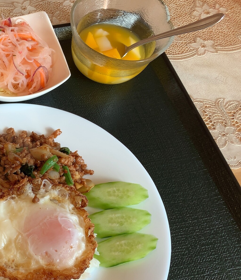 ガパオライス タイ料理レストラン イサーン 宇都宮市 1000円グルメの旅 Powered By ライブドアブログ ガパオライス タイ料理レストラン イサーン 宇都宮市 1000円グルメの旅 Powered By ライブドアブログ