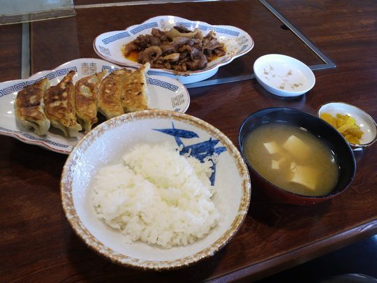 1000円グルメの旅 from 宇都宮 to 47都道府県