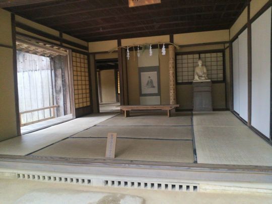 1000円グルメの旅 from 宇都宮 to 47都道府県