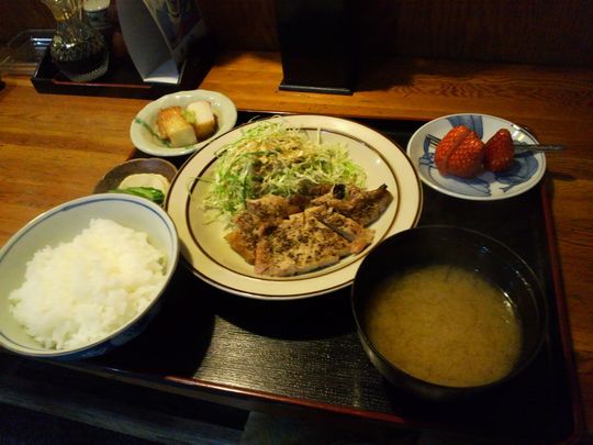 1000円グルメの旅　from 宇都宮　to 47都道府県