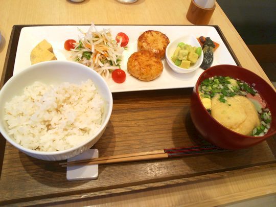 1000円グルメの旅 from 宇都宮 to 47都道府県