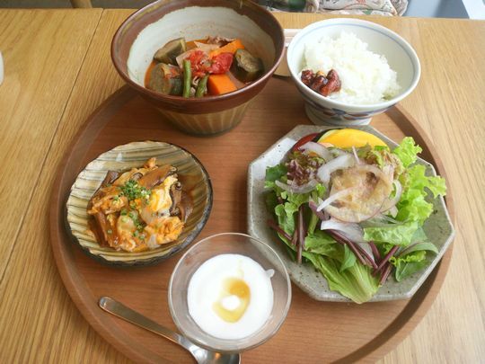 1000円グルメの旅 from 宇都宮 to 47都道府県