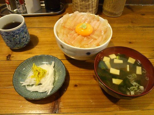 1000円グルメの旅 from 宇都宮 to 47都道府県