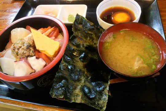 1000円グルメの旅 from 宇都宮 to 47都道府県
