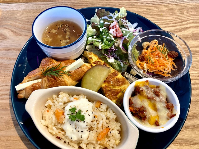 カフェとお花屋さん Irise でランチ 久留米市 むら智の徒然なるままに カフェとお花屋さん Irise でランチ 久留米市 むら智の徒然なるままに