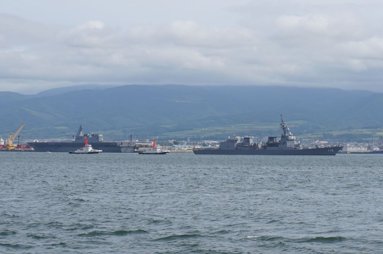 護衛艦いずも 函館に2度目の寄港 航海日誌 護衛艦いずも 函館に2度目の寄港 航海日誌