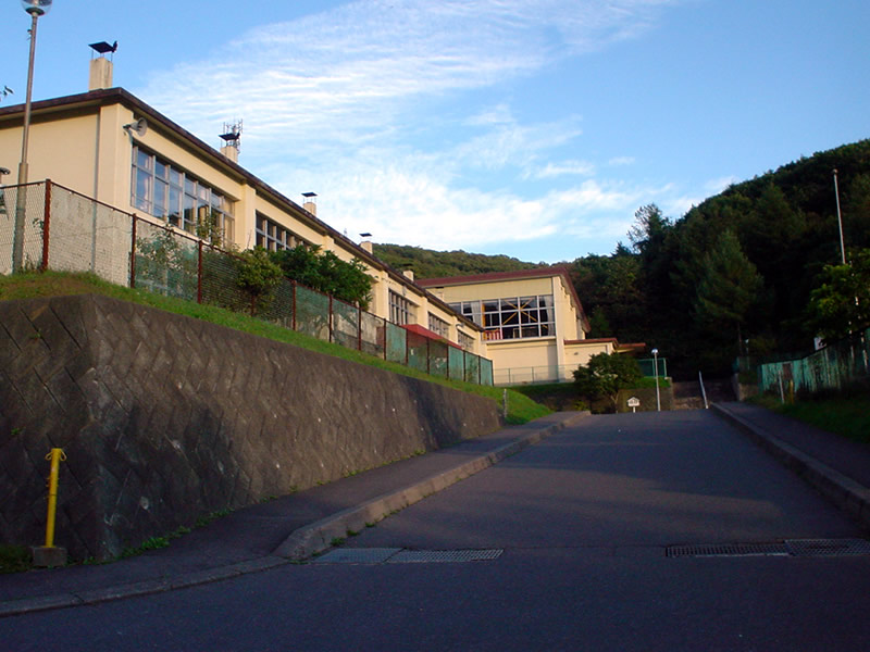 室蘭市立陣屋小学校 室蘭近郊の情報blog